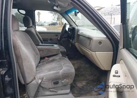 2002 Chevrolet Tahoe Ls z USA, uszkodzony, nr VIN 1GNEC13V42R120691